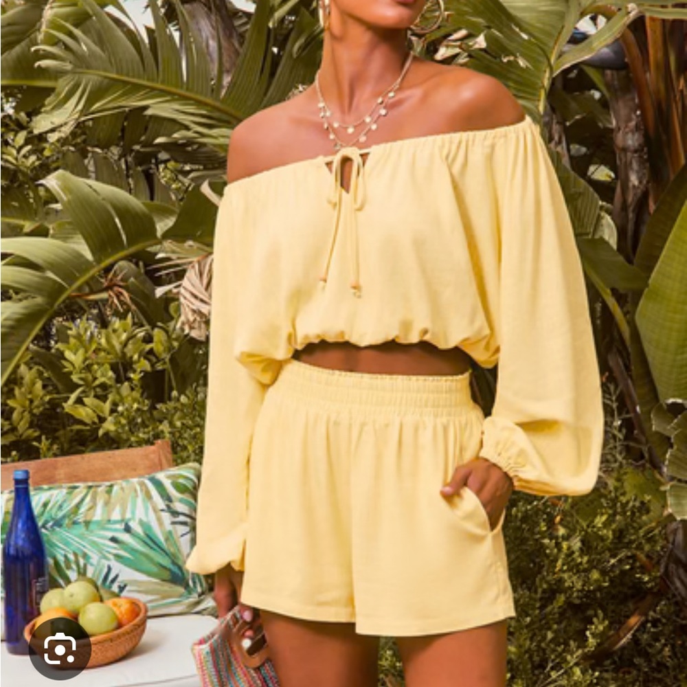 Vici Yellow Off-Shoulder Set